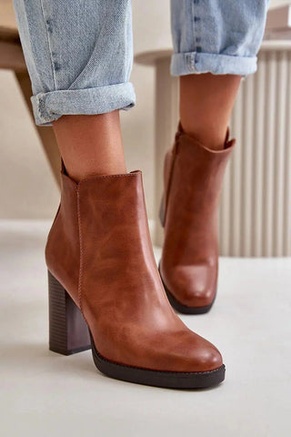 Step in style Women's ankle boots made of eco leather