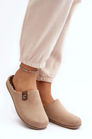 Step in style Women's home shoes made of textile material