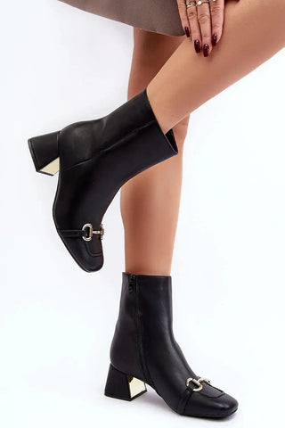 Step in style women's boots made of eco leather
