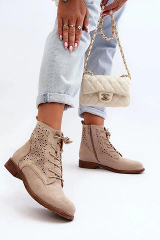 Step in style women's boots made of eco-suede