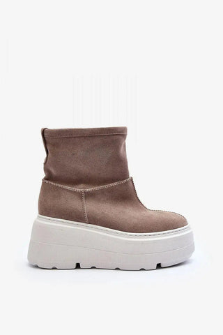 Step in style women's buskin boots made of natural leather