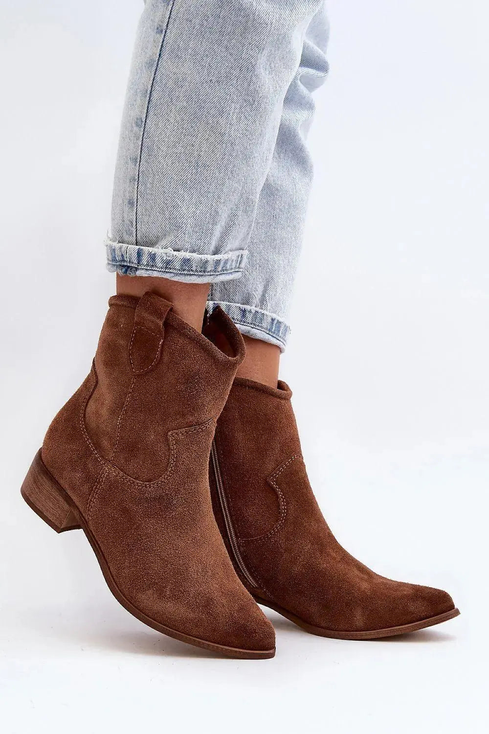 Step in style women's fashionable cowgirl style boots