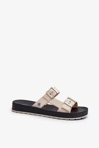 Step in style women's flip flops