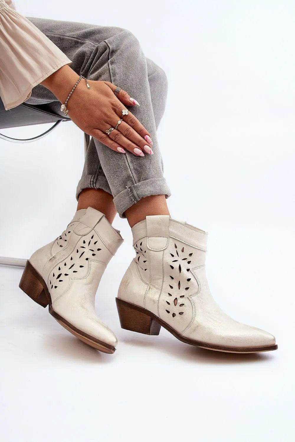Step in style Women's cowgirl-style boots are made of natural leather