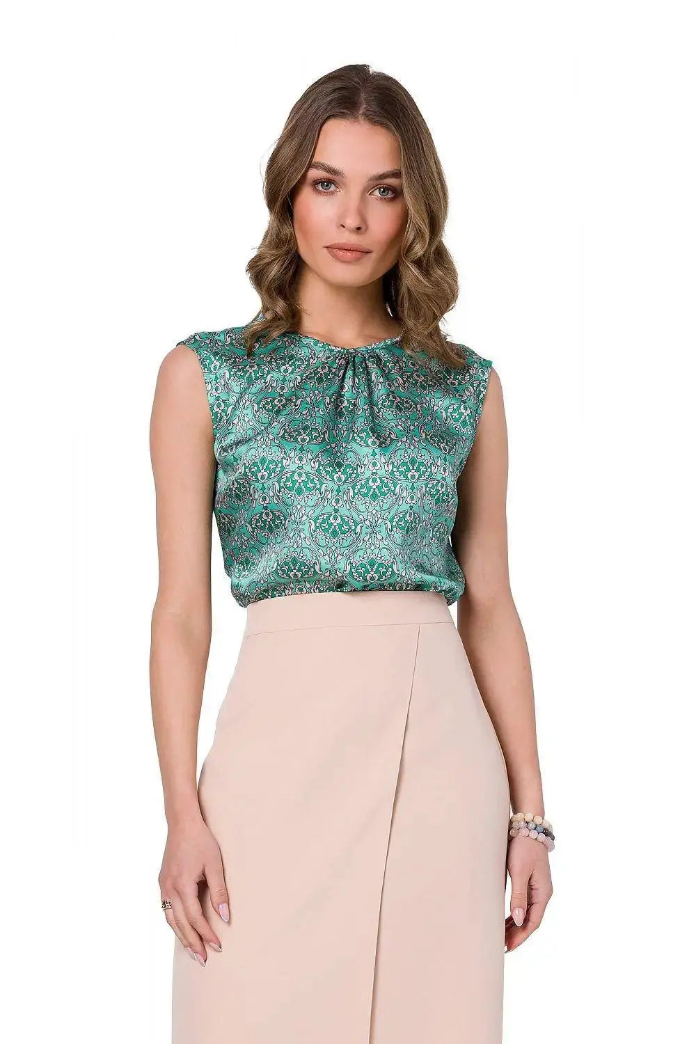 Stylove sleeveless and round neckline blouse