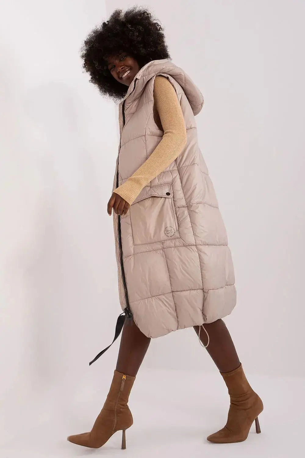 Subleve quilted zippered vest with hood