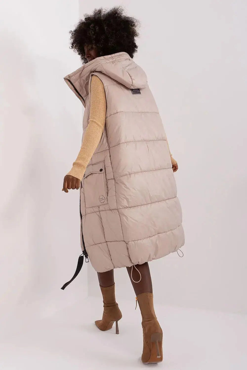 Subleve quilted zippered vest with hood