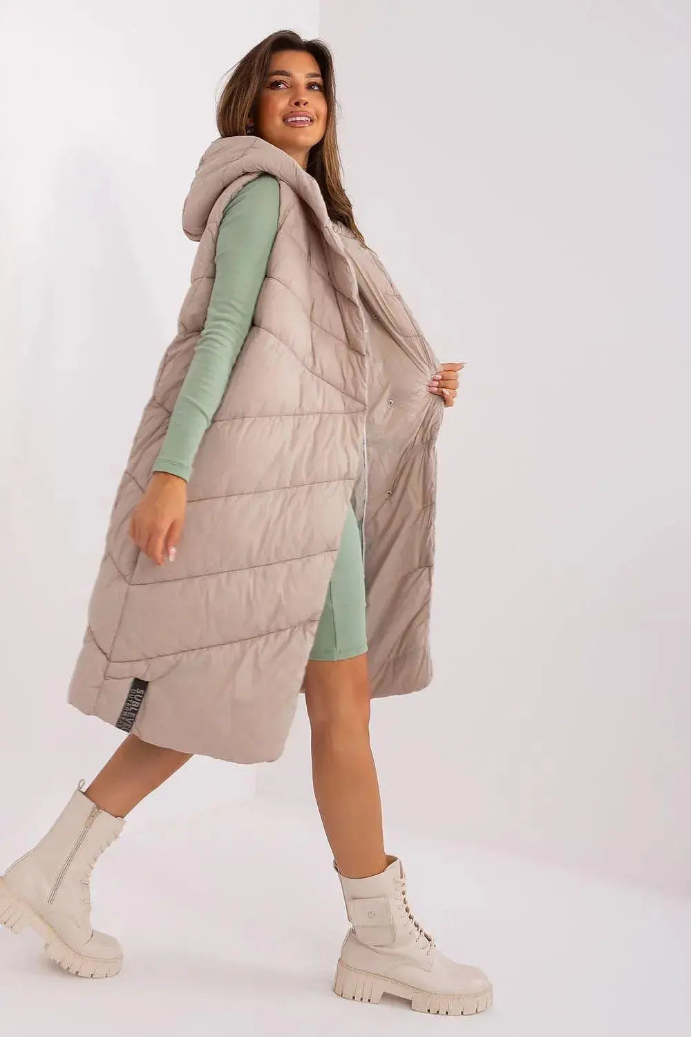 Sublevel Quilted insulated vest with hood