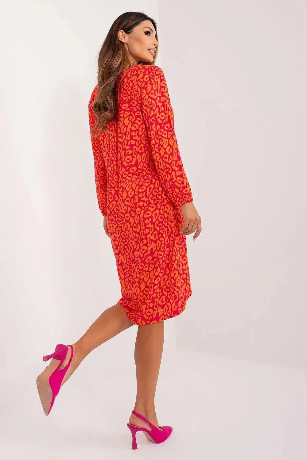 Sublevel comfort, style, and ecological awareness summer daydress