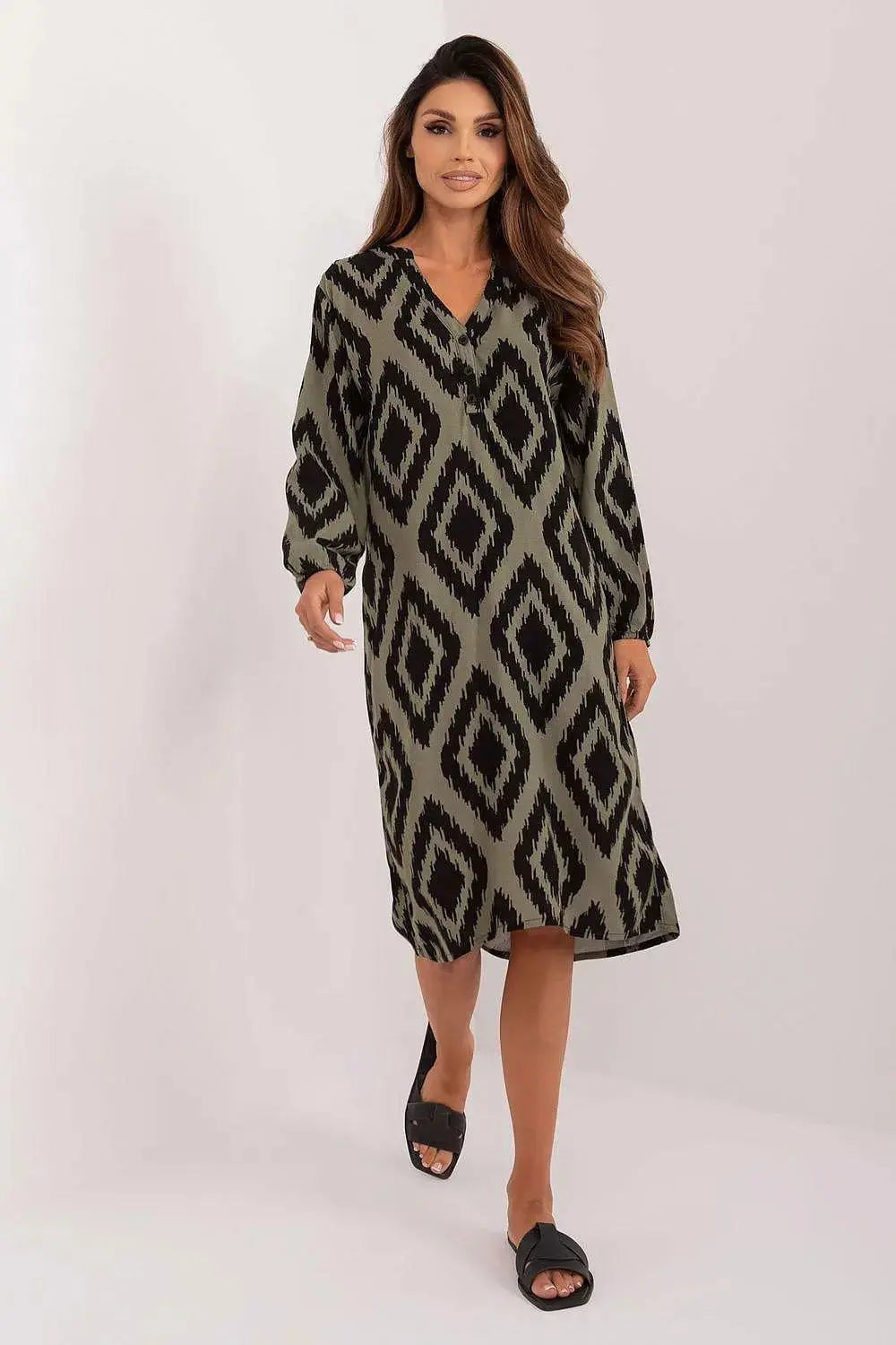 Sublevel comfort, style, and ecological awareness summer daydress