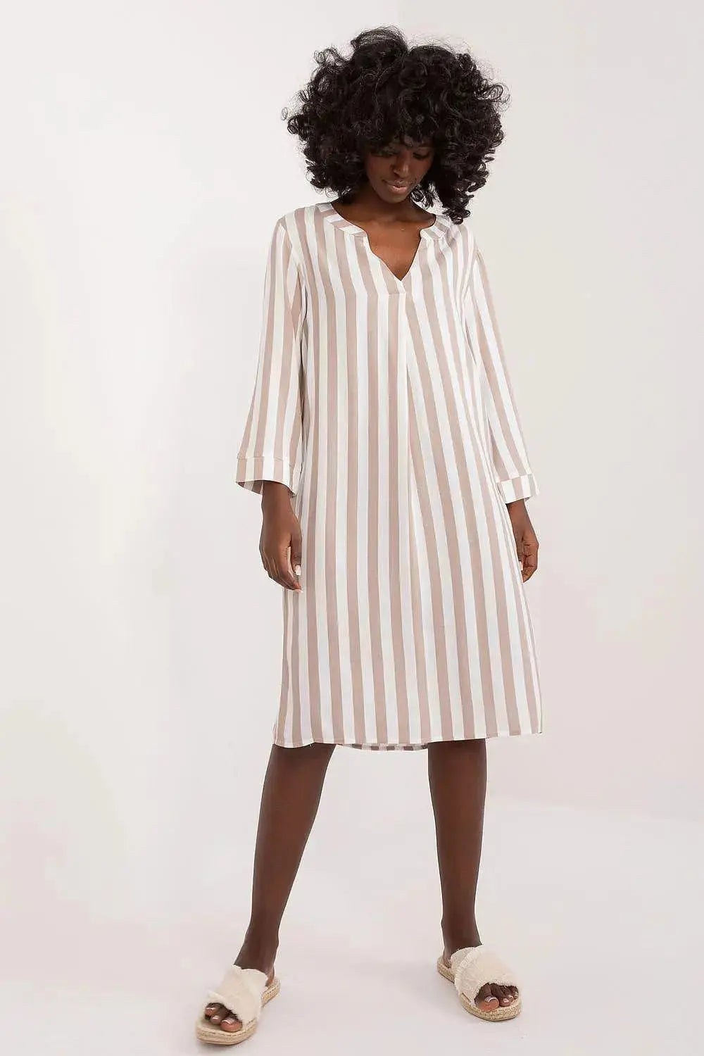 Sublevel fashionable soft and breathable viscose daydress