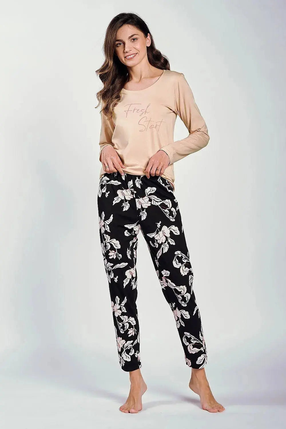 Taro long-sleeved blouse and long pants Women's pajamas