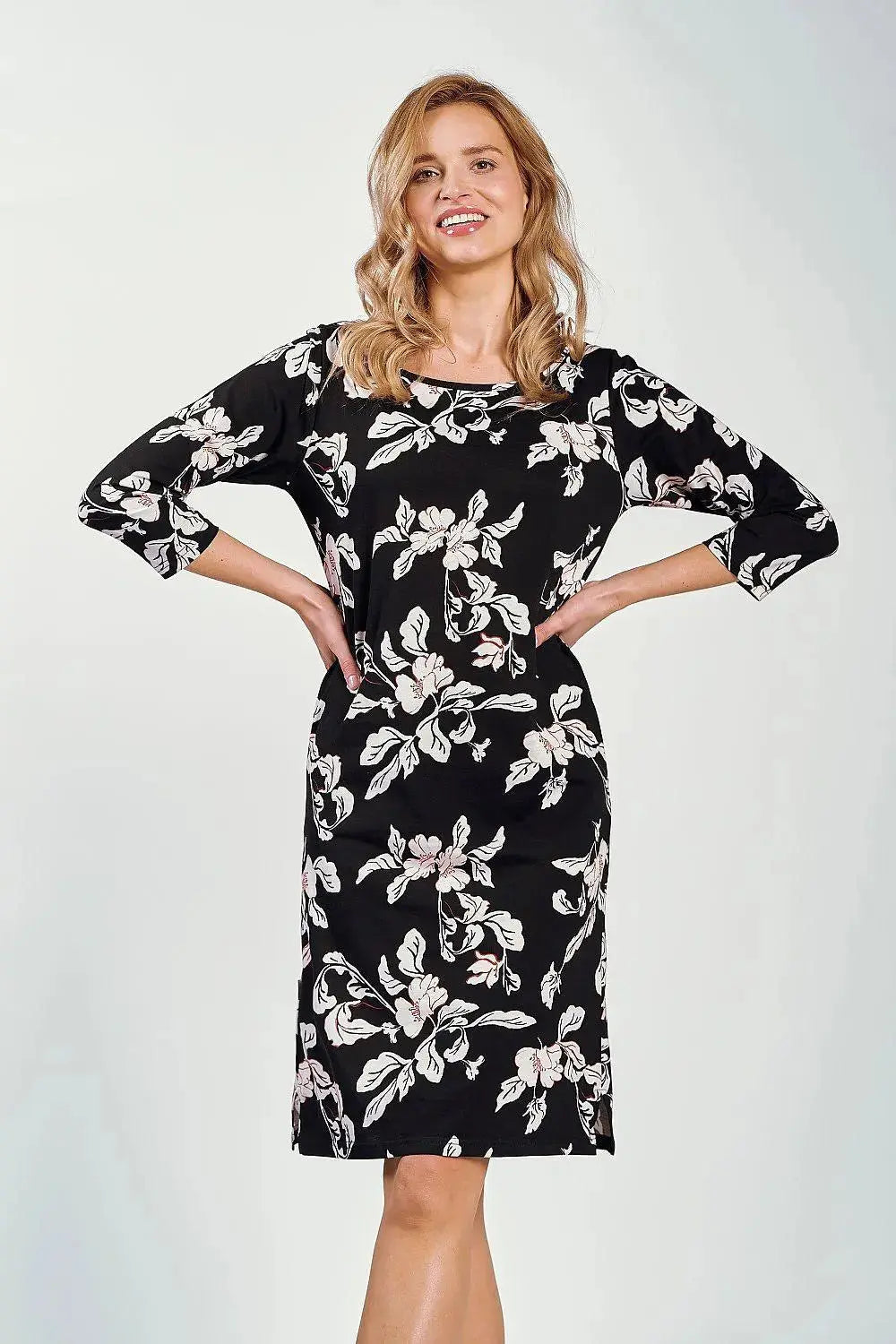 Taro semi-circular neckline Nightshirt