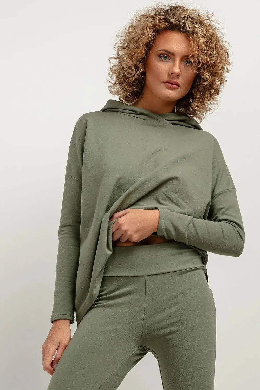 Tessita soft knit fabric set sweatshirt