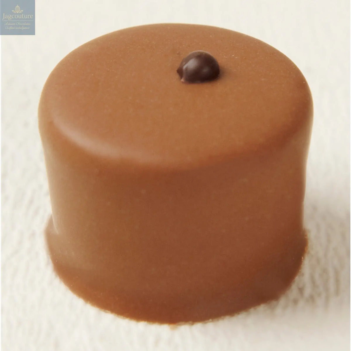 Tosca - light crème brûlée mousse in milk chocolate 19g - Jag Couture Chocolates