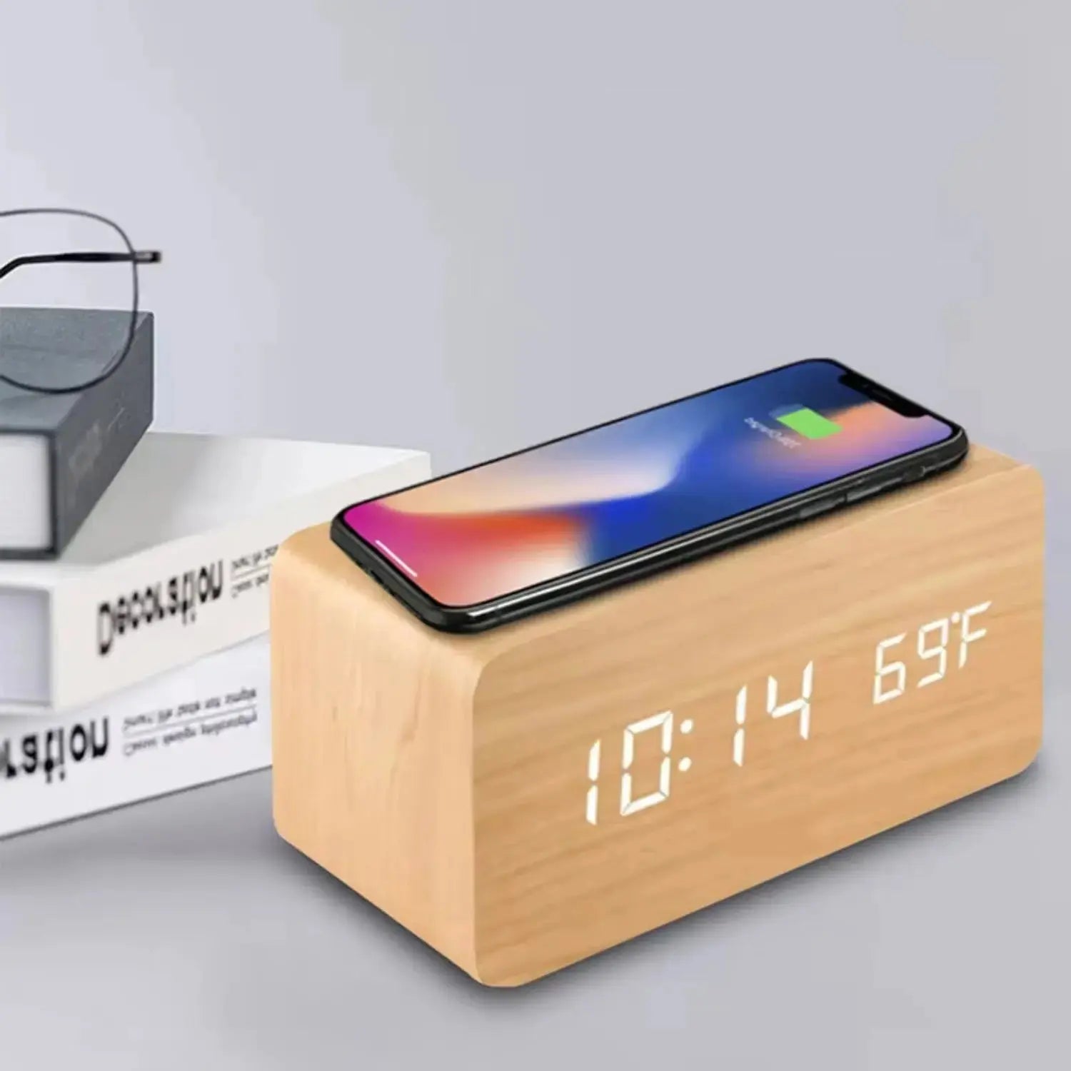 Wooden Digital Alarm Clock with Wireless Charging,  Clock with Time, Date,Temperature, Desk Clocks  Office,Bedside Clock Clock