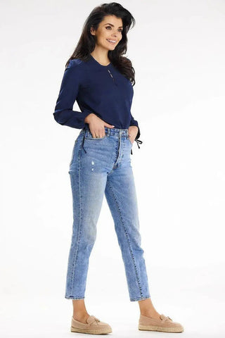 awama casual blouse with long sleeves tied at the bottom