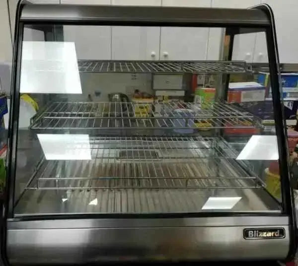 Blizzard Countertop Heated Merchandiser HOTT1
