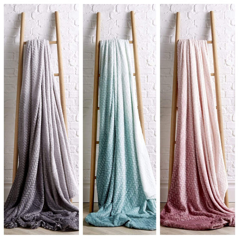 OLIVIA ROCCO Chevron Ombre Throw Blanket Oversized Chunky Soft Fleece for Sofa or Bed All-Season Comfort in Calming Colours