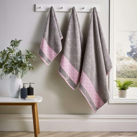 OLIVIA ROCCO Inca Diamond Jacquard 600GSM Cotton Towels Bath Sheets And Bath Towels Set Made In England OEKO TEX Certified Soft Absorbent