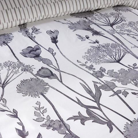 OLIVIA ROCCO Meadow Grey Reversible Duvet Cover Set With Pillowcases Breathable Polyester Durable Easy Care For Master And Guest Rooms Decor
