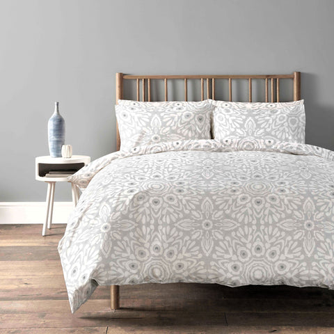 OLIVIA ROCCO Luxury Cotton Rich Duvet Sets Easycare Includes Duvet Cover And Pillowcases In Single Double King Size For All Seasons