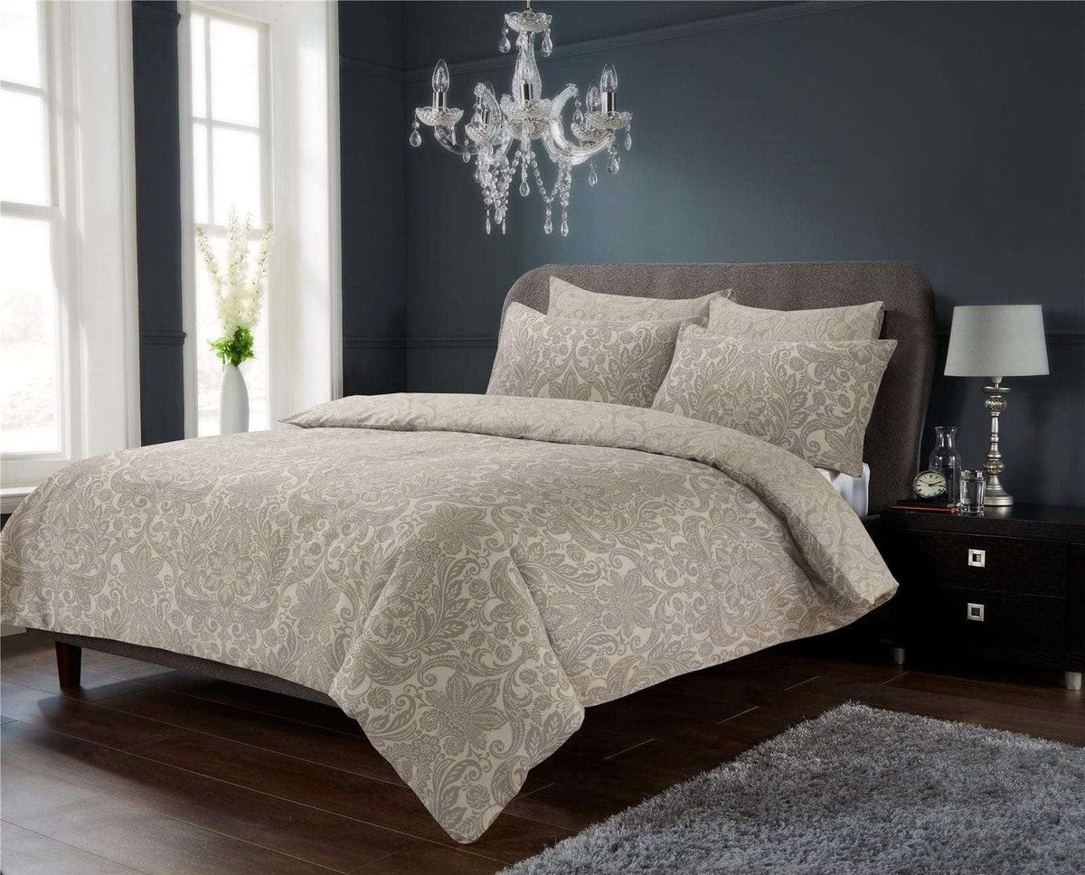 OLIVIA ROCCO Luxury Cotton Rich Duvet Sets Easycare Includes Duvet Cover And Pillowcases In Single Double King Size For All Seasons