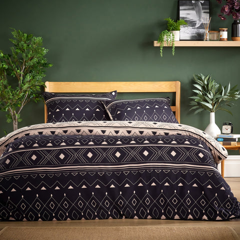 OLIVIA ROCCO Oslo Black Flannel Duvet Cover Set With Pillowcases Designed In England Super Soft Multiple Sizes Available