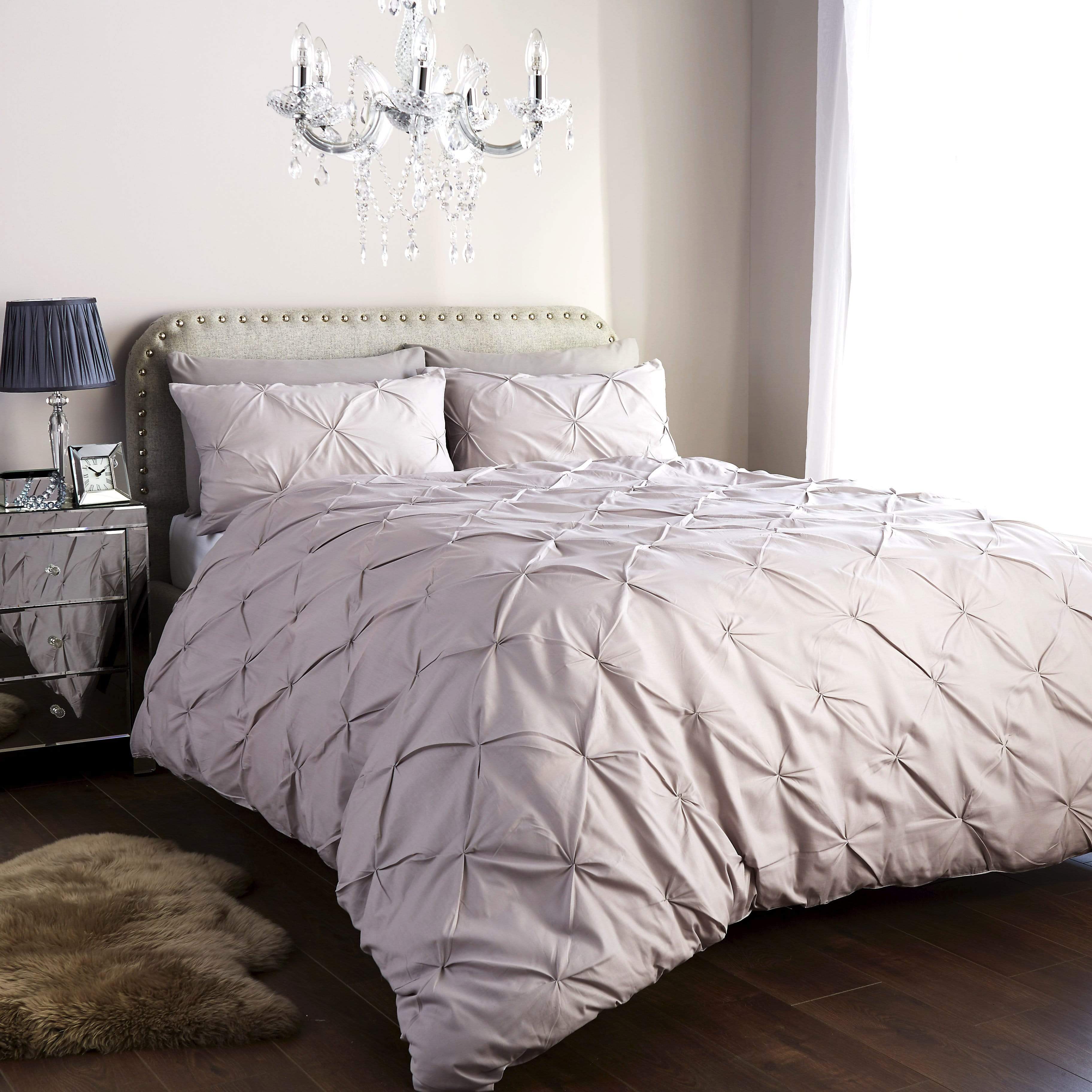 OLIVIA ROCCO Pintuck Duvet Cover Set Cotton Rich Handmade Pinch Pleats OEKO TEX Certified Sizes Single Double King Super King
