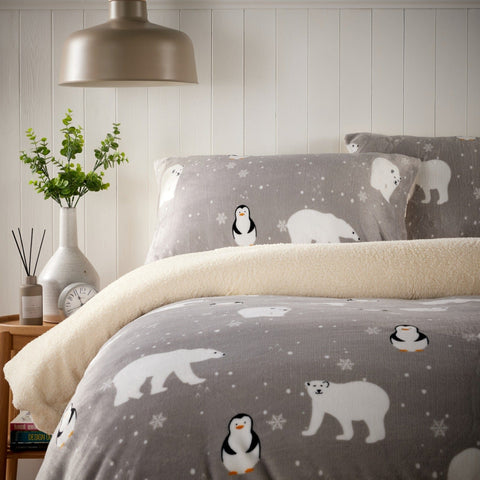 OLIVIA ROCCO Polar Bear And Penguin Teddy Fleece Duvet Set With Reversible Sherpa Fur, Available In Single, Double, King Sizes