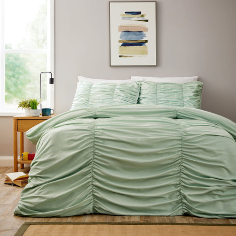 OLIVIA ROCCO Textured Pintuck Ruffles Pleated Microfibre Duvet Cover Set With Pillowcases Soft Breathable Easy Care Bedding