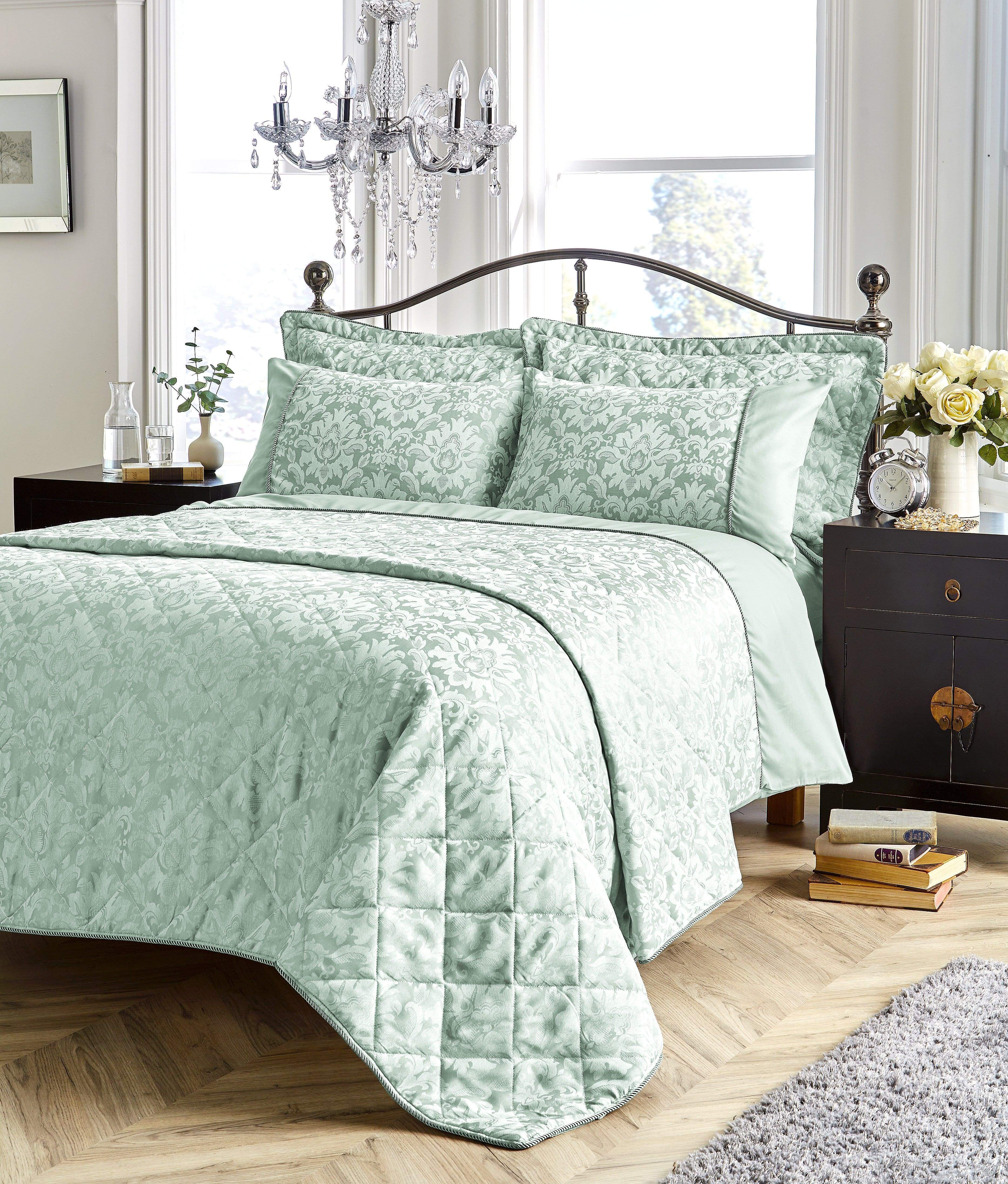 OLIVIA ROCCO Savoy Hand Woven Jacquard Cotton Quilt Cover Duvet Sets OEKO TEX Certified Cotton Rich Made In England Multiple Sizes And Colours
