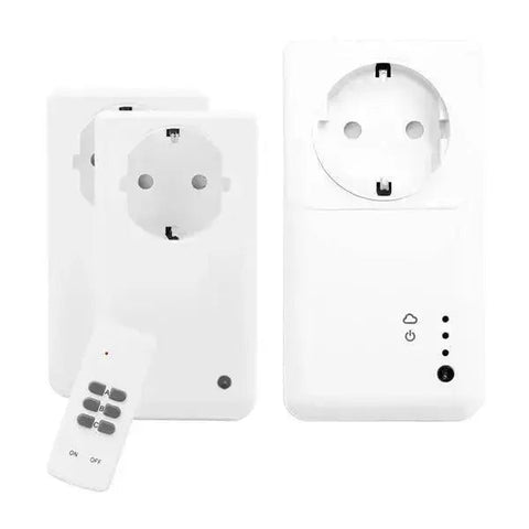 Smartwares SH5SETGW  Intelligent WiFi Plug With Remote Control (Pack Of 3)