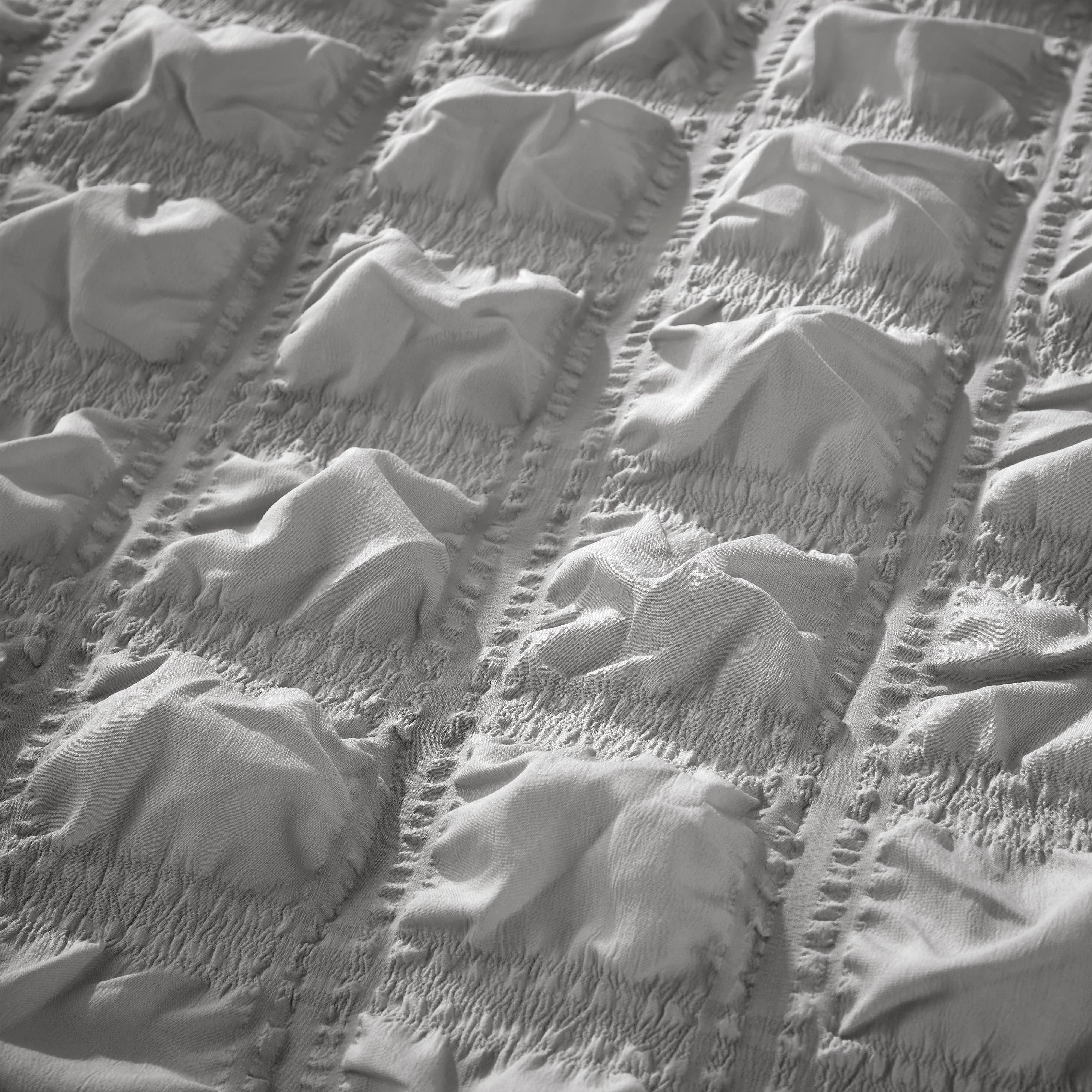 OLIVIA ROCCO Soho Grey Microfibre Duvet Cover Set With Pillowcases Quilted Super Soft Easy Care Bedding Bed Linen Set Machine Washable