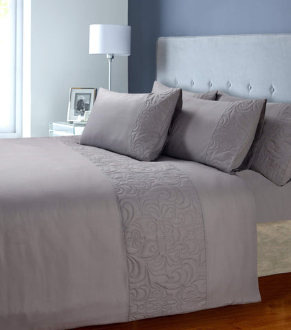 OLIVIA ROCCO Venezia Embellished Duvet Set Easy Care Quilt Cover In Various Colours And Sizes Designed In England UK Stock