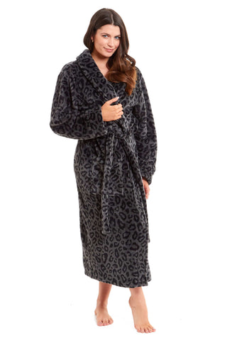 OLIVIA ROCCO Robe Women's Black Leopard Print Plush Fleece Long With Shawl Collar Pockets Cozy Loungewear Nightwear Relaxed Fit